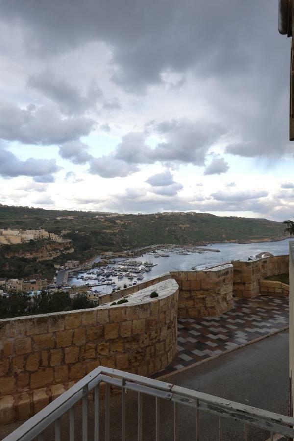 Harbour Views Duplex Maisonette With Jacuzzi Hot Tub Mgarr Buitenkant foto